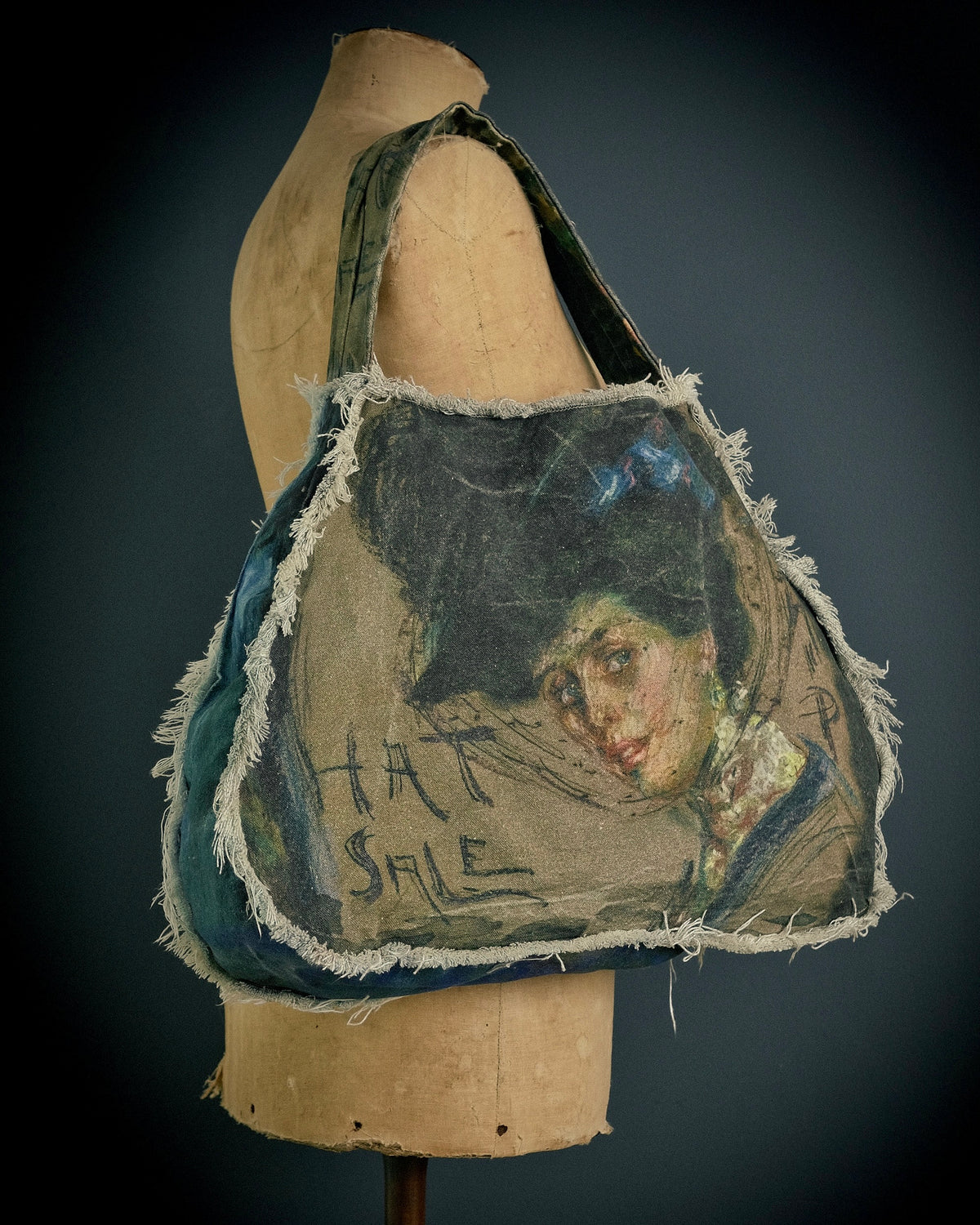 Alice - MEMENTO Tote