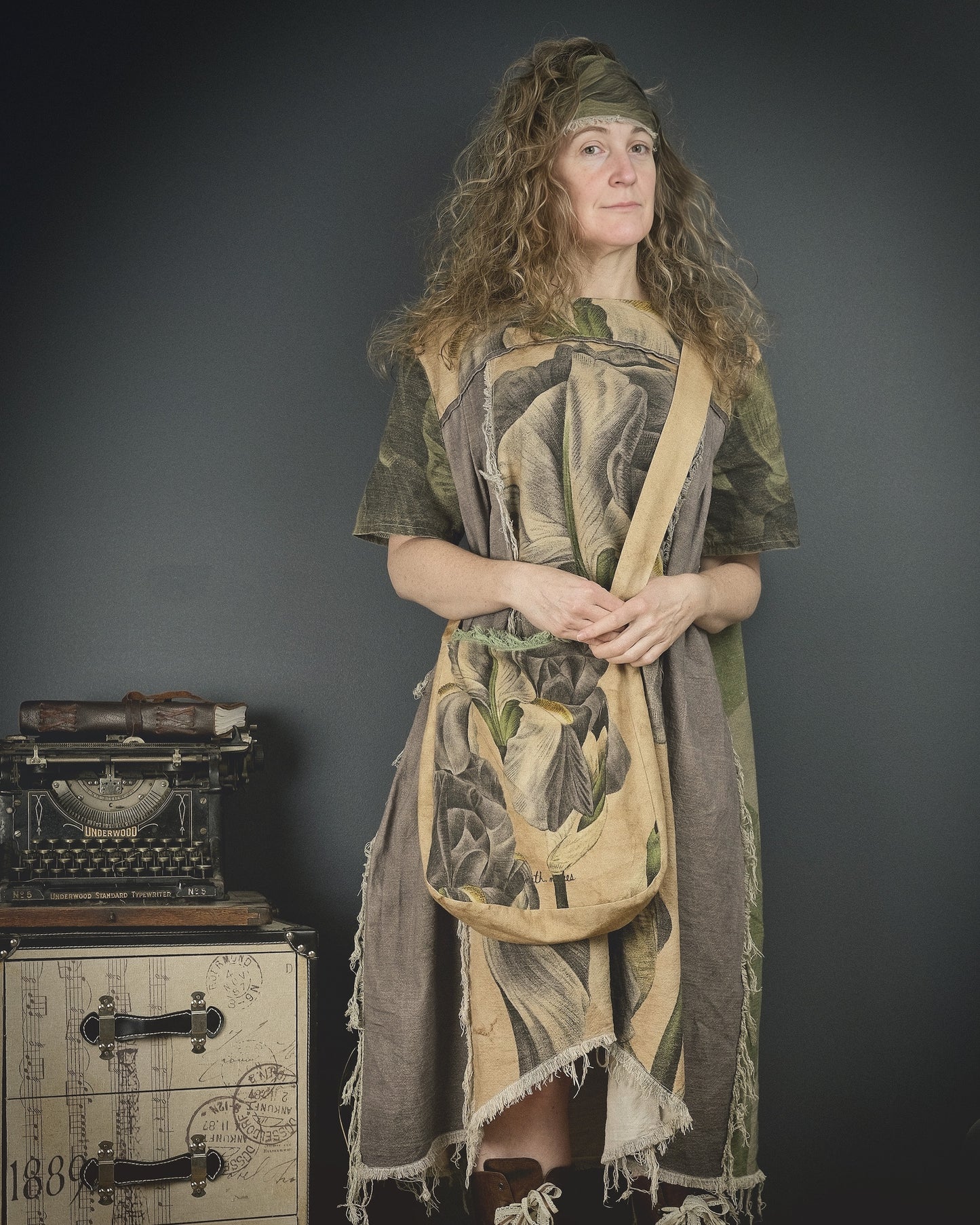 Bearded Iris - Dress + Headband + Clutch set