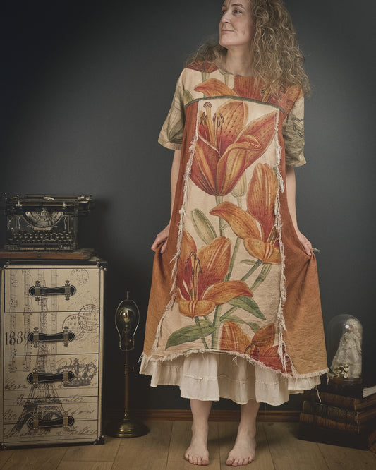 Fire Lily - Dress + Headband + Clutch set