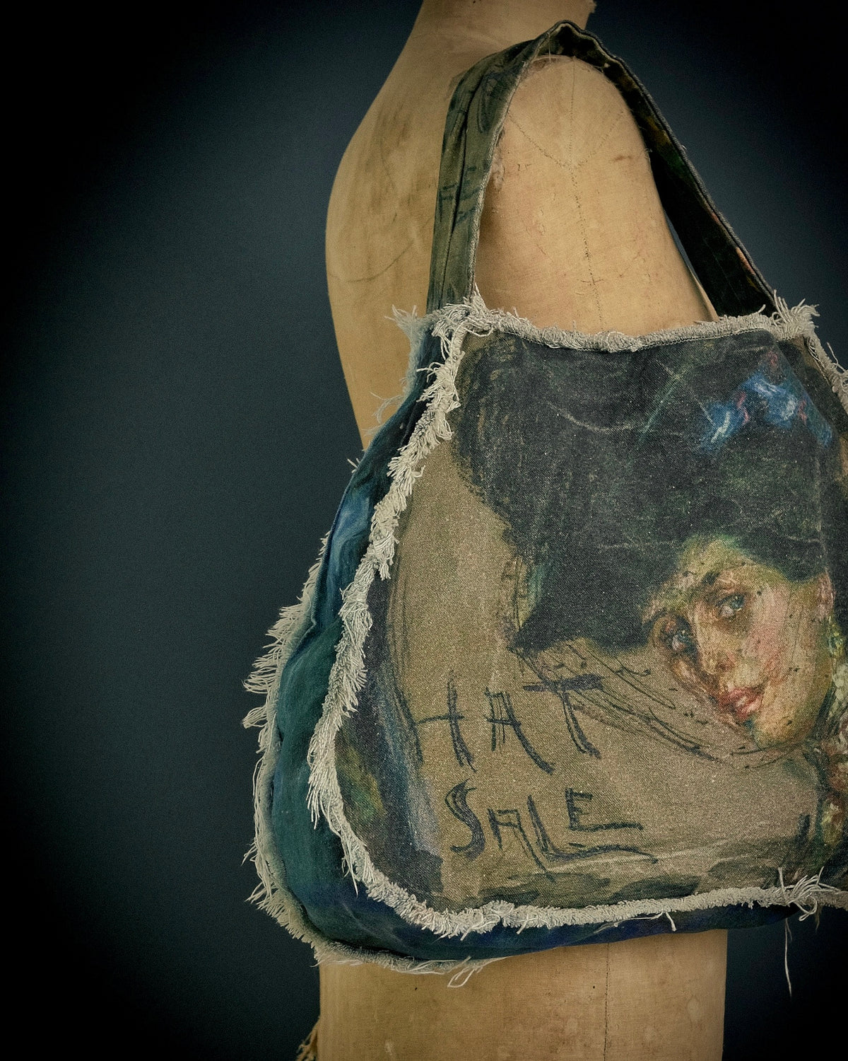 Alice - MEMENTO Tote