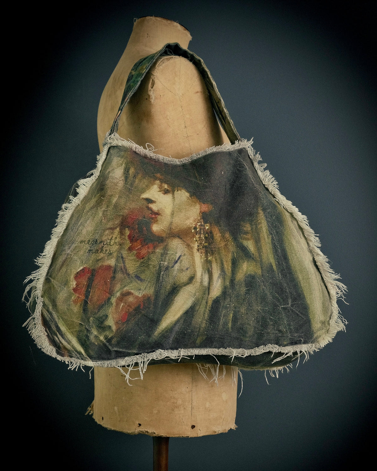Alice - MEMENTO Tote