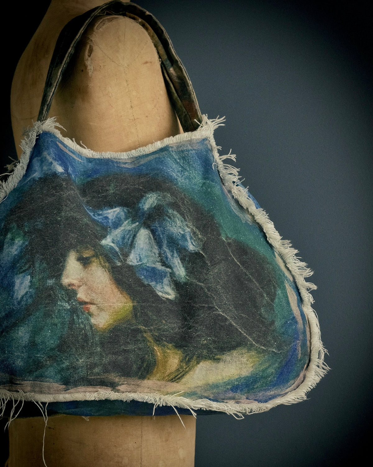 Alice - MEMENTO Tote
