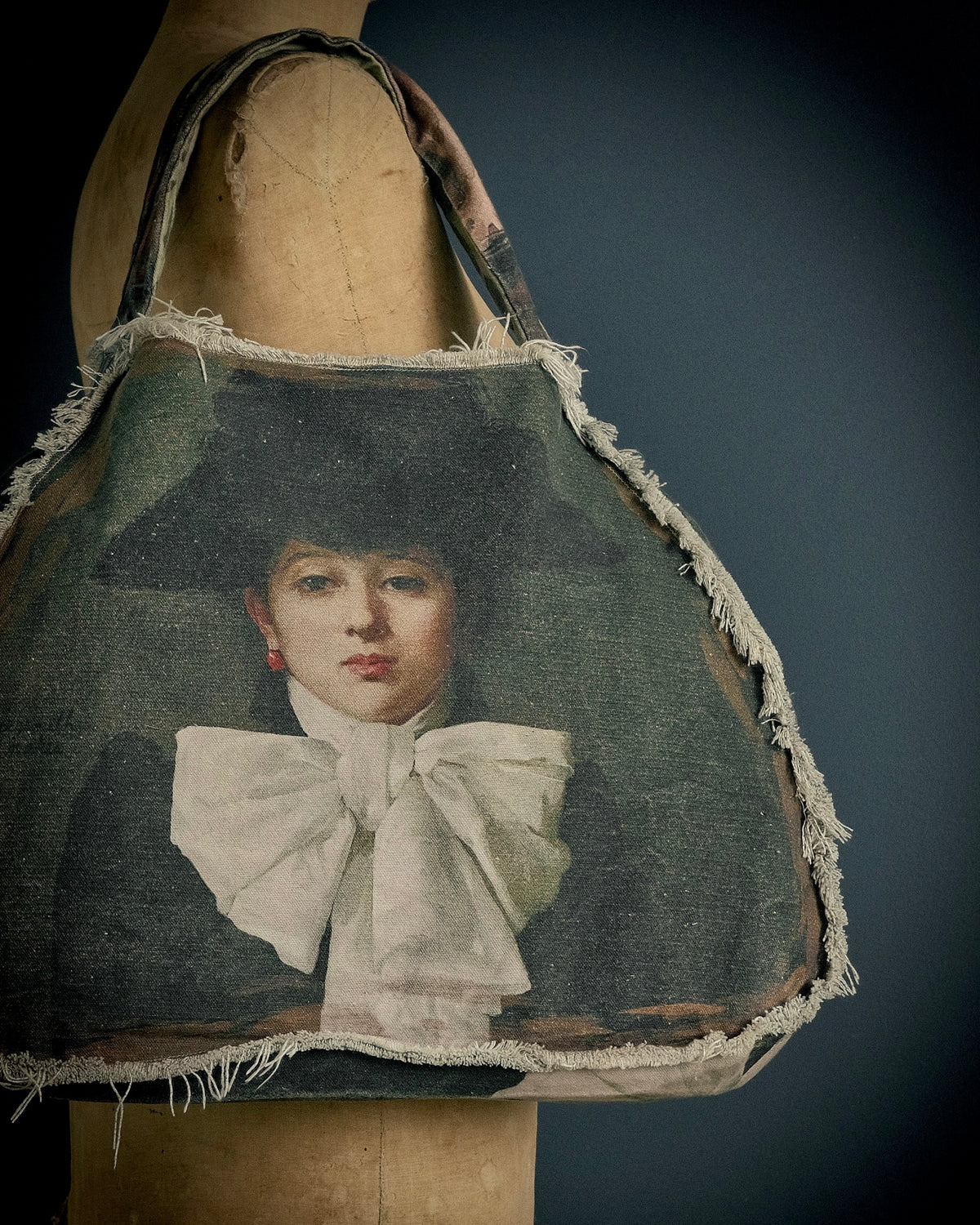 Anna - MEMENTO Tote