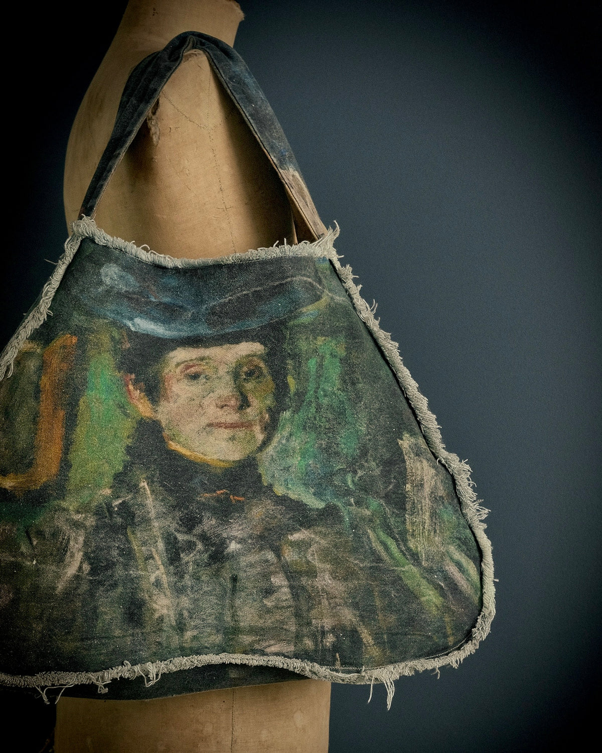 Olga - MEMENTO Tote