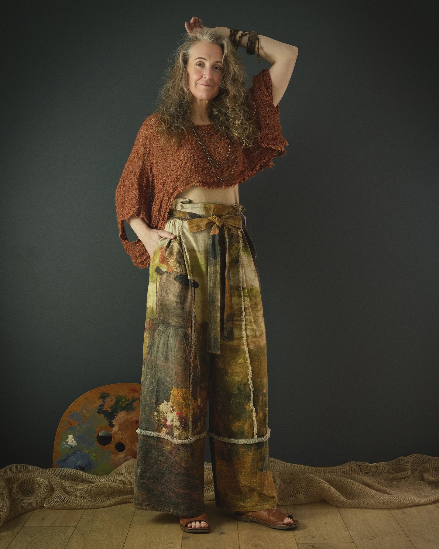 The Florist's Daughter - High-waisted pant + clutch bag
