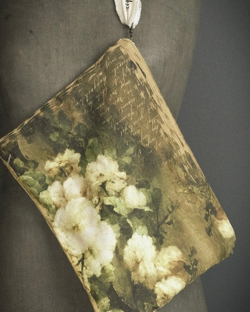 The White Wreath - Fabric Clutch