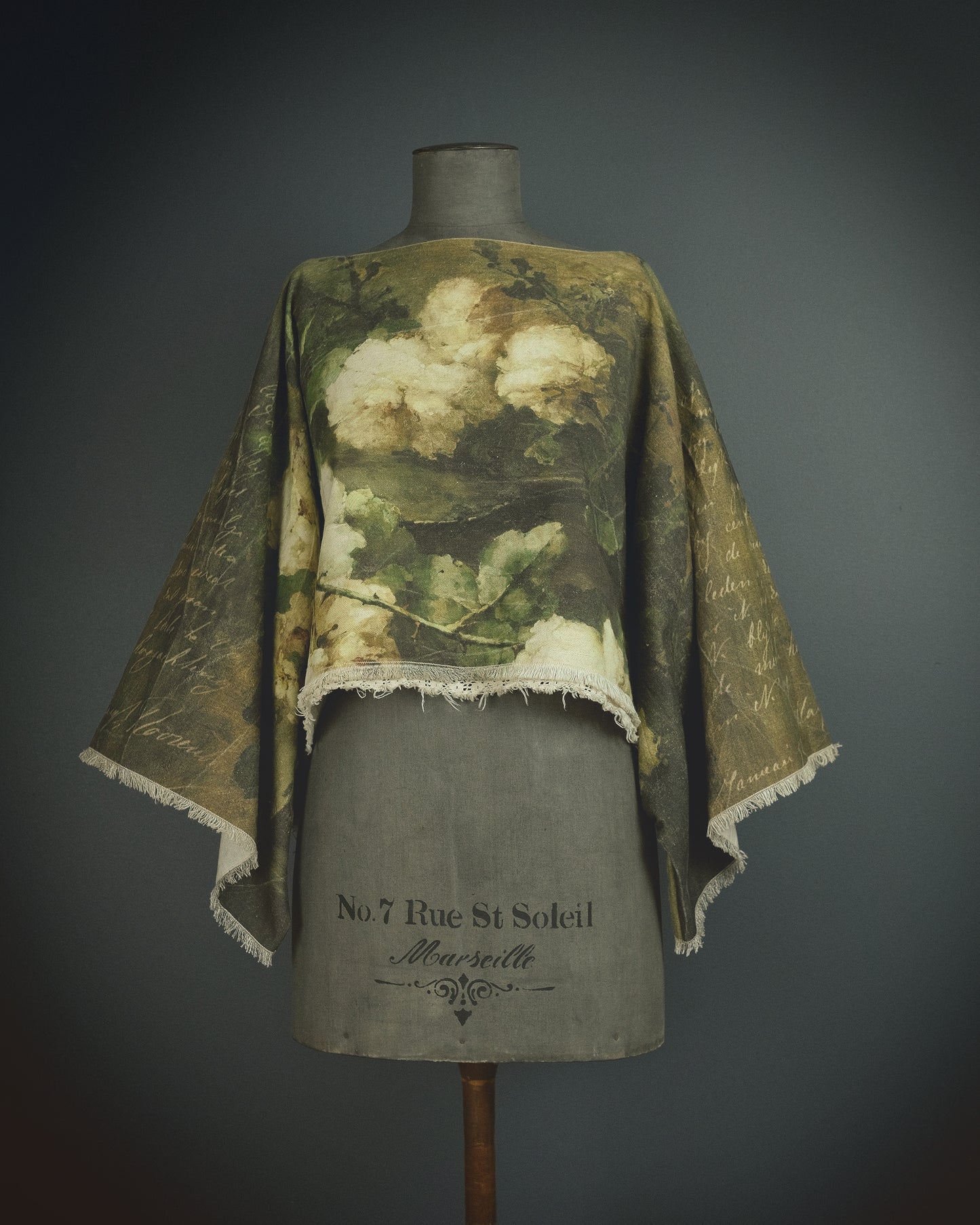 The White Wreath - Low-waste Boxy Top